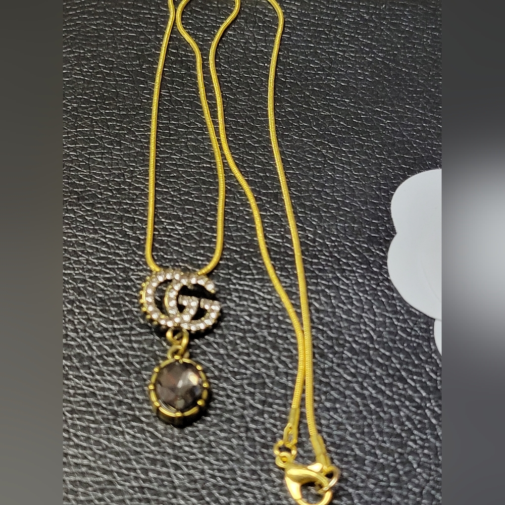 Gucci GG Crystal And Smokey Topaz, 18" Gold Plated Chain